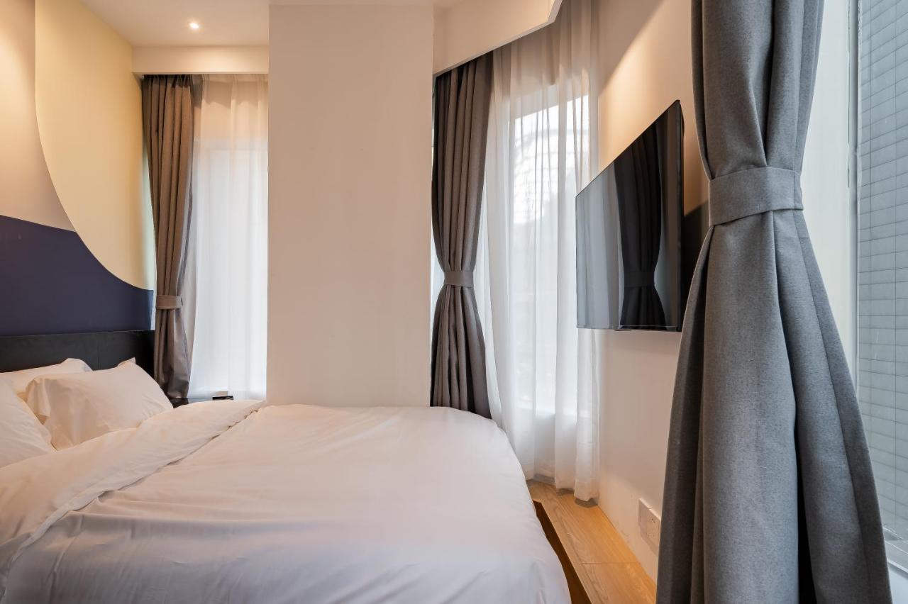 Dayin International Youth Hostel - Near East Nanjing Road & People'S Square & The Bund -Large Social Area -Bar -Cafe -Gym -Free Laundry Luggage Storage -24H Front Desk -English Service Shanghai Bagian luar foto